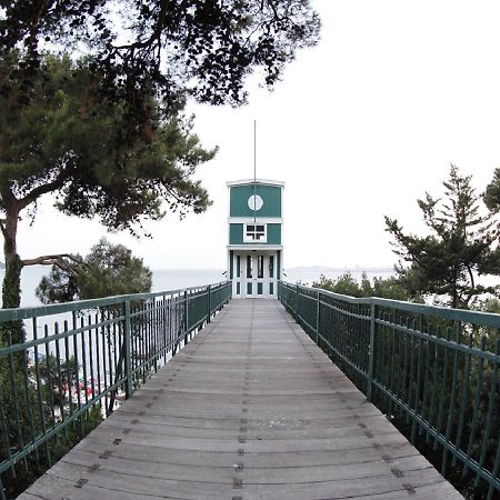Hotel Anadolu Kulubu Adalar Esterno foto